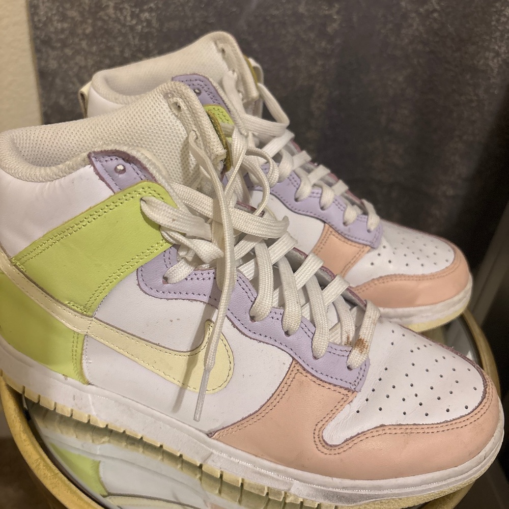 Nike lemon twist size 8 women’s